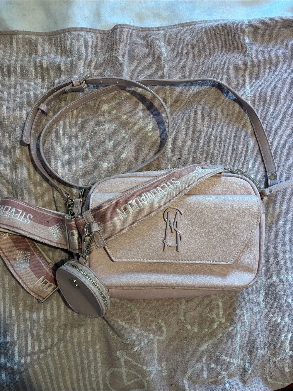 Steve Madden Blush Crossbody with Branded Strap and Coin Pouch